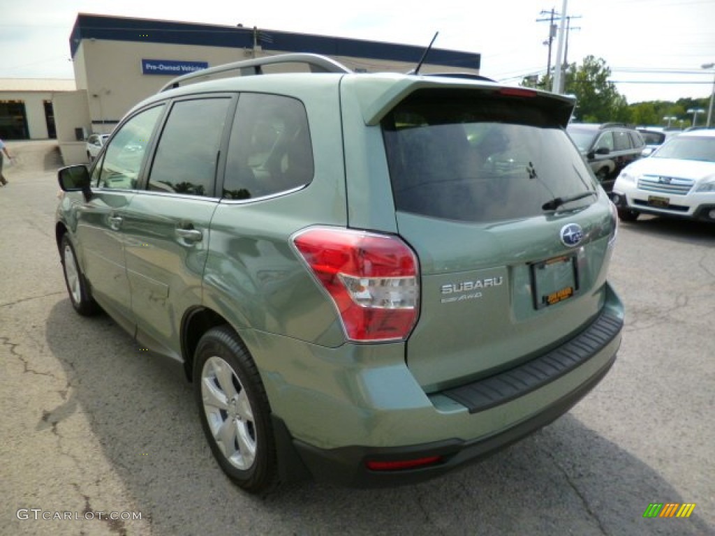 2015 Forester 2.5i Limited - Jasmine Green Metallic / Gray photo #5