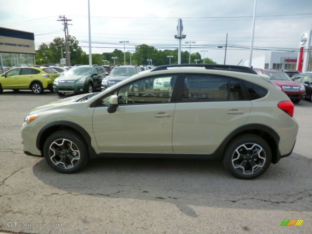 2014 XV Crosstrek 2.0i Limited - Desert Khaki / Black photo #4