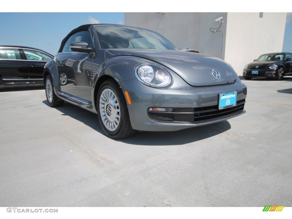 2014 Beetle 1.8T Convertible - Platinum Gray Metallic / Titan Black photo #1