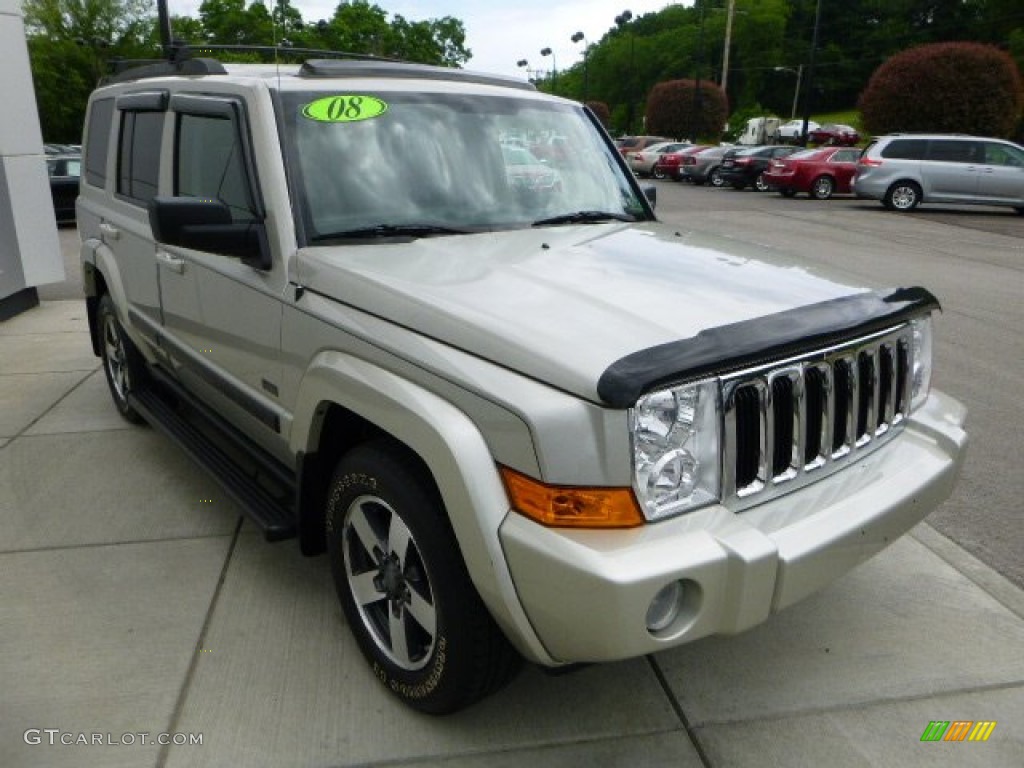 2008 Commander Sport 4x4 - Light Graystone Pearl / Dark Slate Gray photo #7