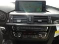 Oyster/Black Navigation Photo for 2014 BMW 4 Series #94377644