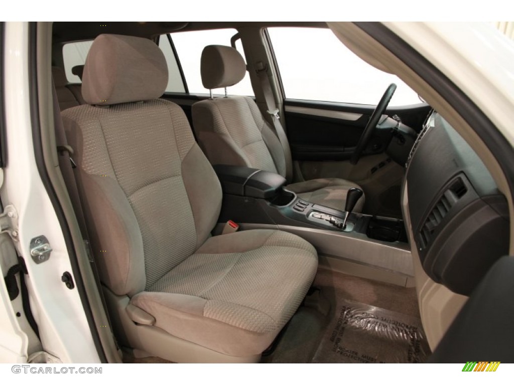 2004 4Runner SR5 4x4 - Natural White / Taupe photo #10