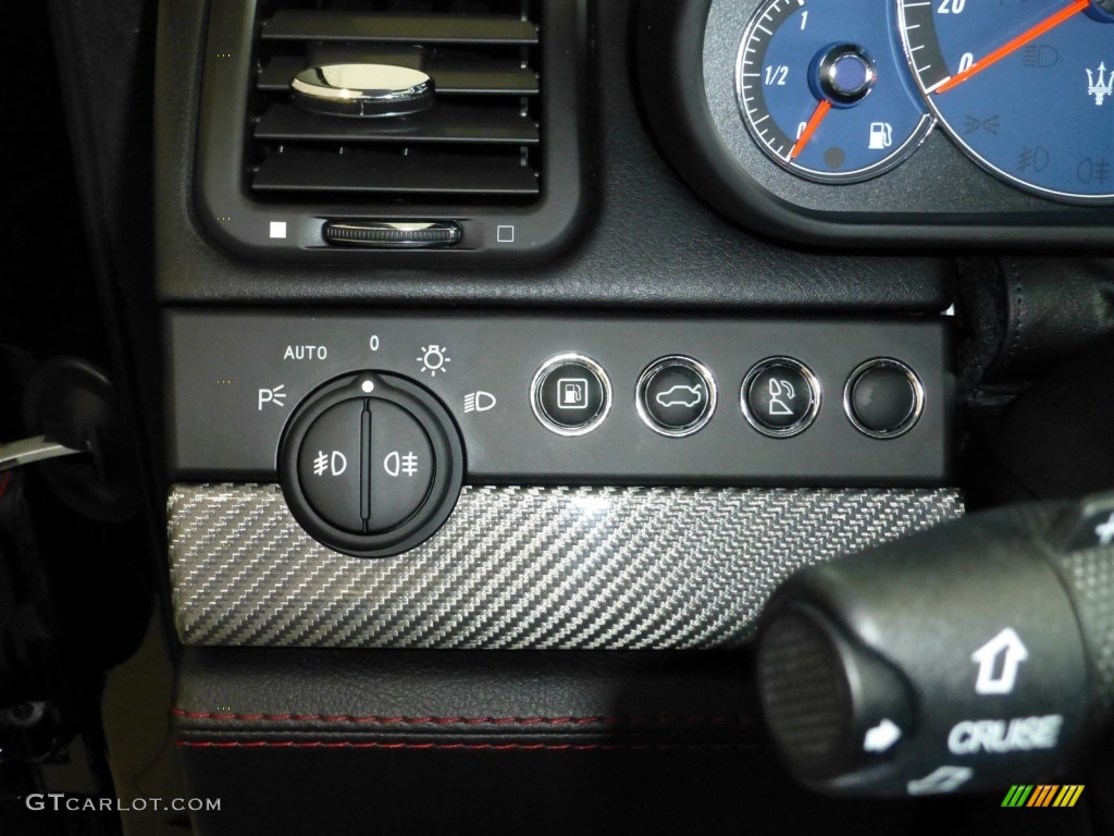 2010 Maserati Quattroporte Sport GT S Controls Photo #94387562
