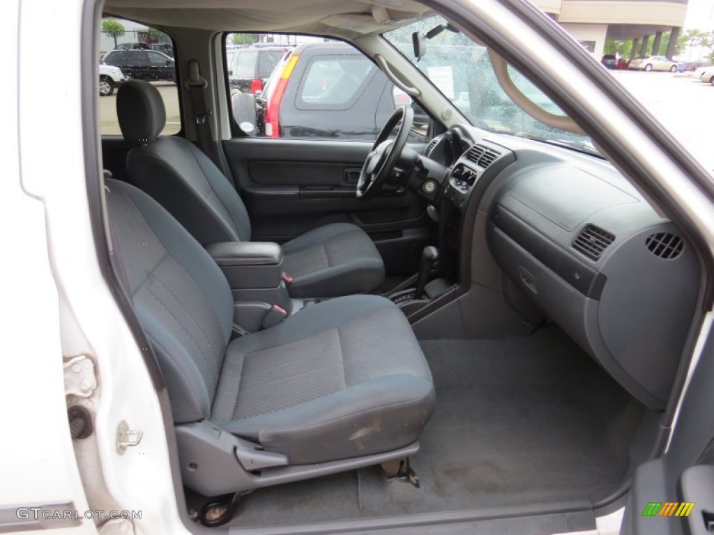 2002 Xterra XE V6 - Cloud White / Gray Celadon photo #12