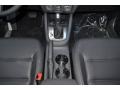 Black - Jetta SE Sedan Photo No. 7