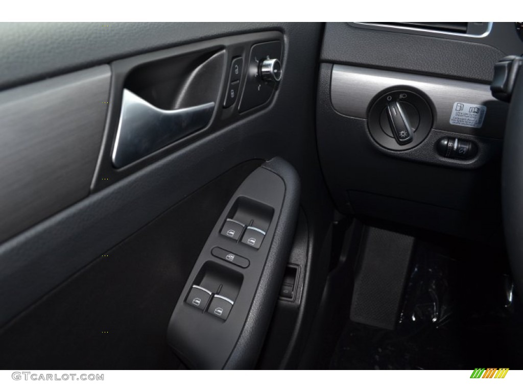 2014 Jetta TDI Sedan - Platinum Gray Metallic / Titan Black photo #8
