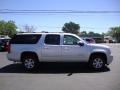 Quicksilver Metallic - Yukon XL SLT 4x4 Photo No. 8