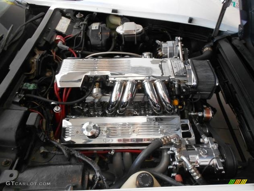 1976 Corvette Stingray Coupe - Classic White / Black photo #12