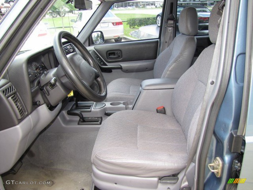 1998 Cherokee Classic 4x4 - Gunmetal Pearl / Mist Gray photo #2