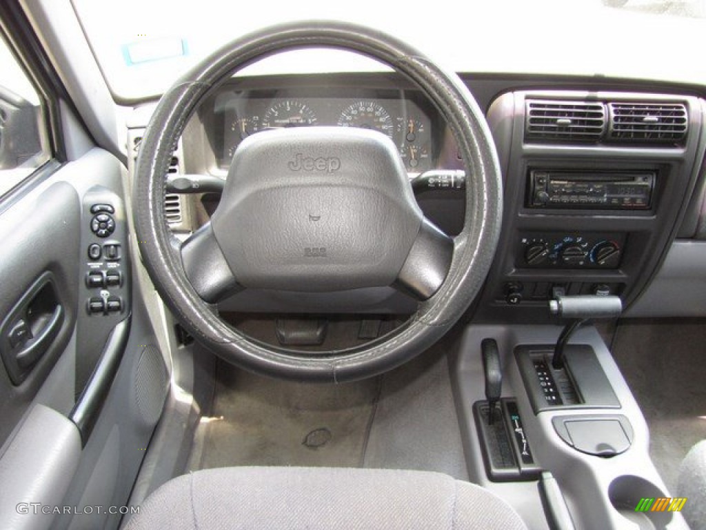 1998 Cherokee Classic 4x4 - Gunmetal Pearl / Mist Gray photo #17