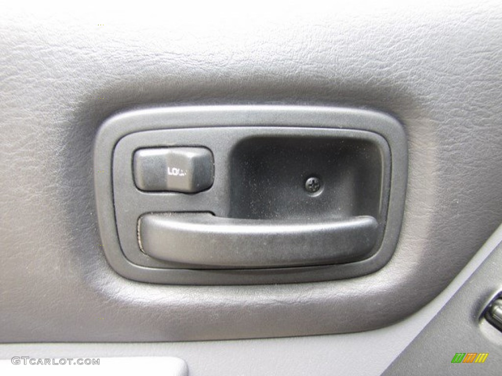 1998 Cherokee Classic 4x4 - Gunmetal Pearl / Mist Gray photo #18