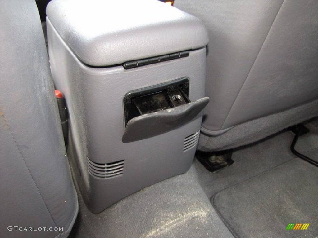 1998 Cherokee Classic 4x4 - Gunmetal Pearl / Mist Gray photo #28