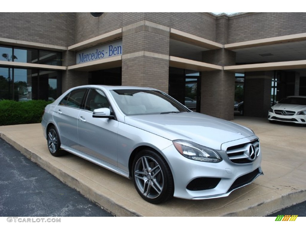 2014 E 350 4Matic Sedan - Iridium Silver Metallic / Porcelain/Black photo #1