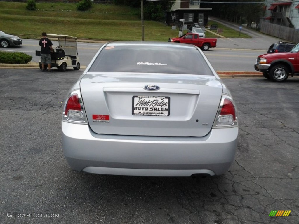 2006 Fusion SE - Silver Frost Metallic / Charcoal Black photo #6