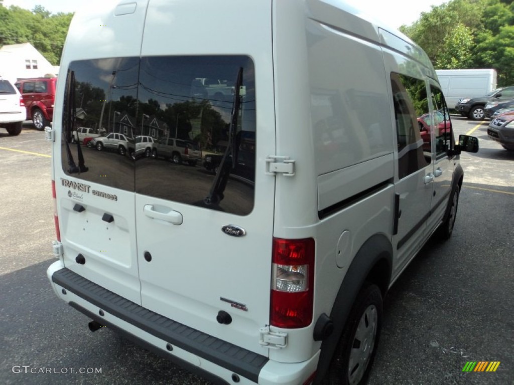 2012 Transit Connect XLT Wagon - Frozen White / Dark Grey photo #3