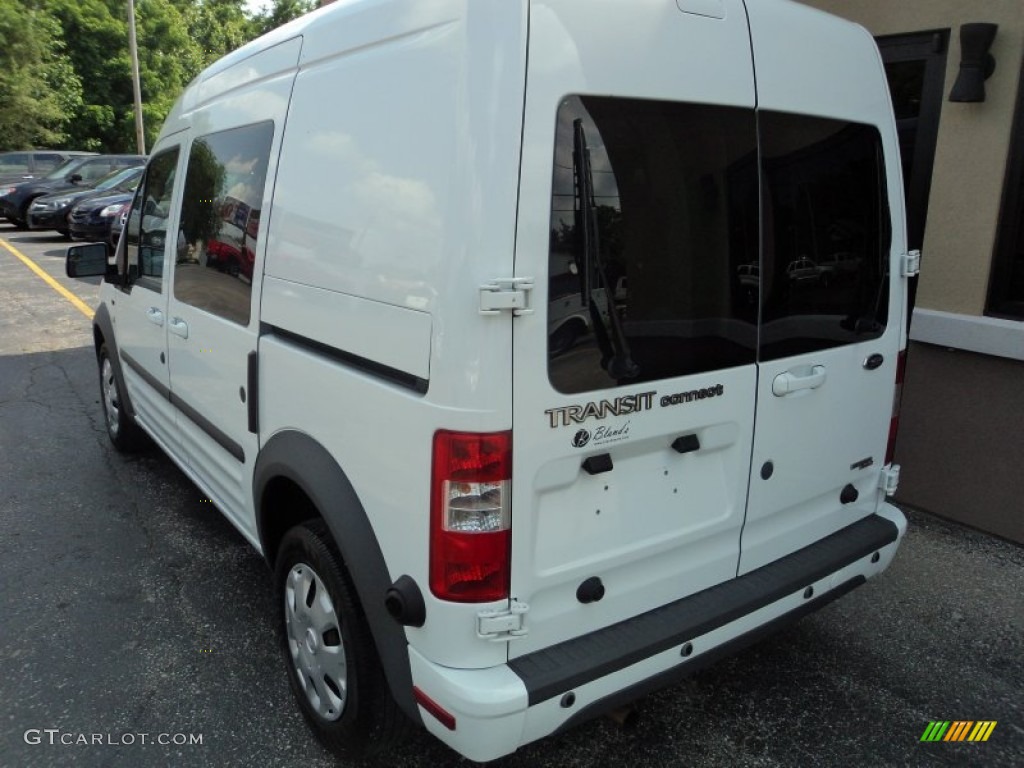 2012 Transit Connect XLT Wagon - Frozen White / Dark Grey photo #4