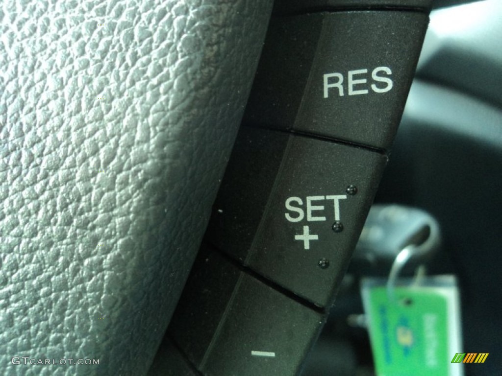 2012 Transit Connect XLT Wagon - Frozen White / Dark Grey photo #11