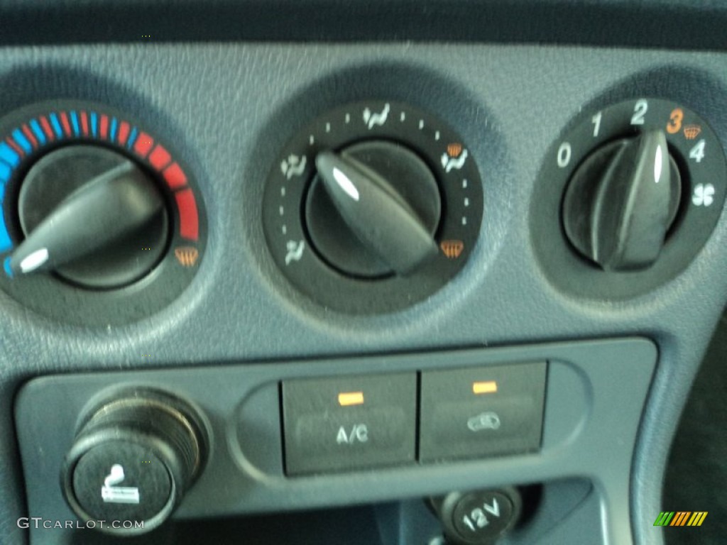 2012 Transit Connect XLT Wagon - Frozen White / Dark Grey photo #14