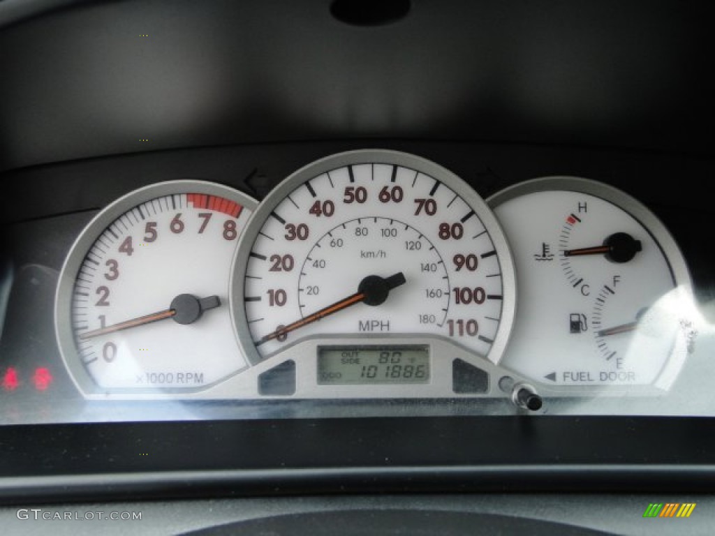 2007 Toyota Corolla LE Gauges Photo #94410485