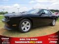 Black - Challenger SXT Photo No. 1