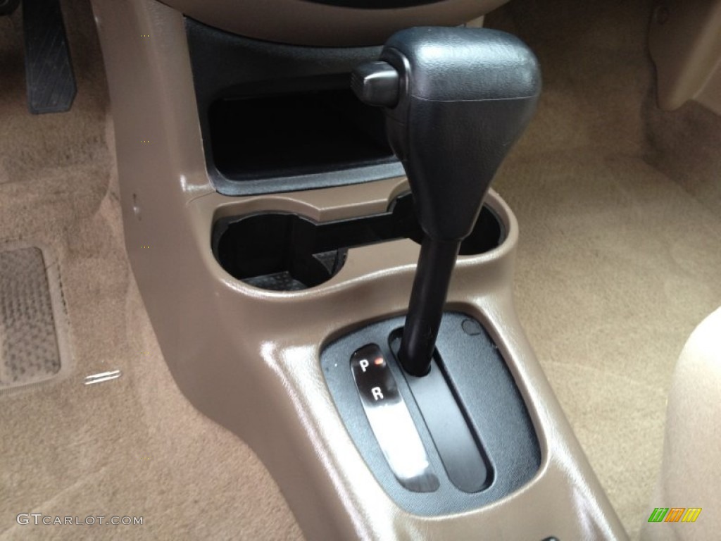 2001 Escort SE Sedan - Oxford White / Medium Prairie Tan photo #22