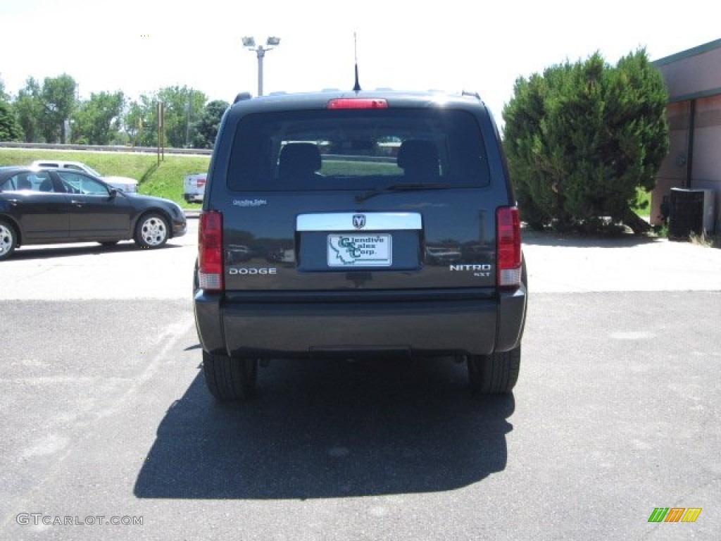 2011 Nitro SXT 4x4 - Dark Charcoal Pearl / Dark Slate Gray photo #19