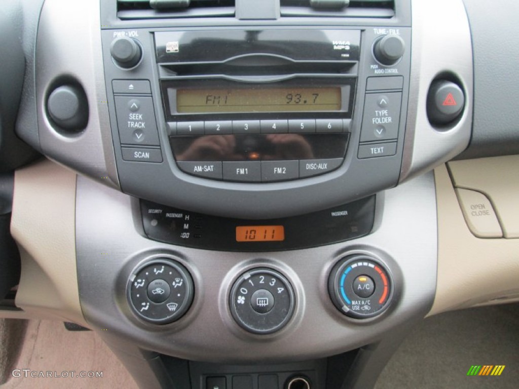 2009 Toyota RAV4 I4 Controls Photo #94417220