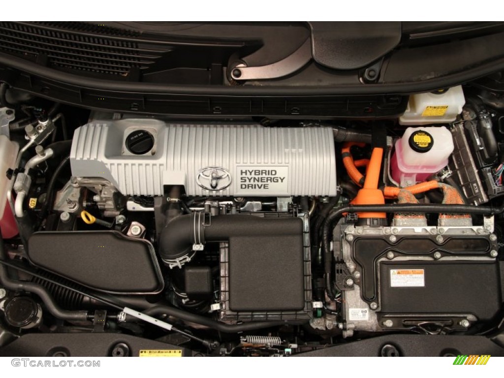 2013 Toyota Prius v Five Hybrid Engine Photos