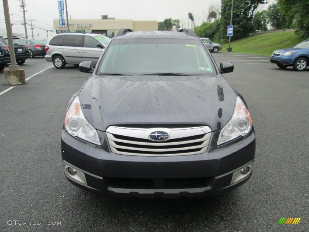 2011 Outback 2.5i Premium Wagon - Graphite Gray Metallic / Off Black photo #3