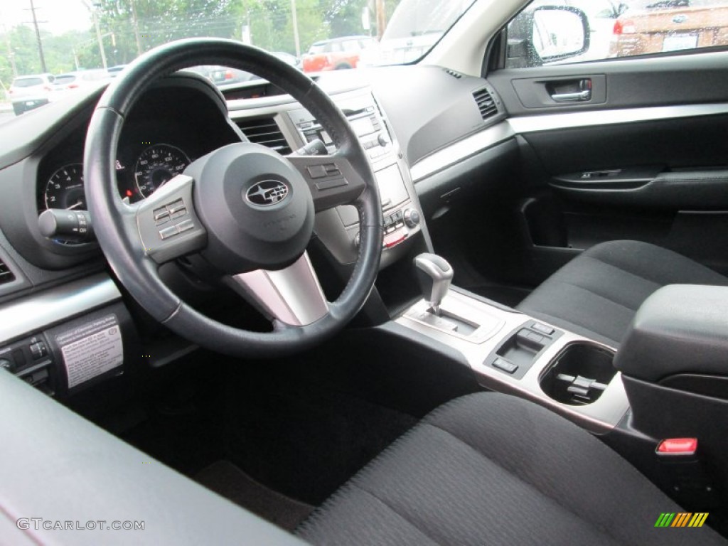 2011 Outback 2.5i Premium Wagon - Graphite Gray Metallic / Off Black photo #10