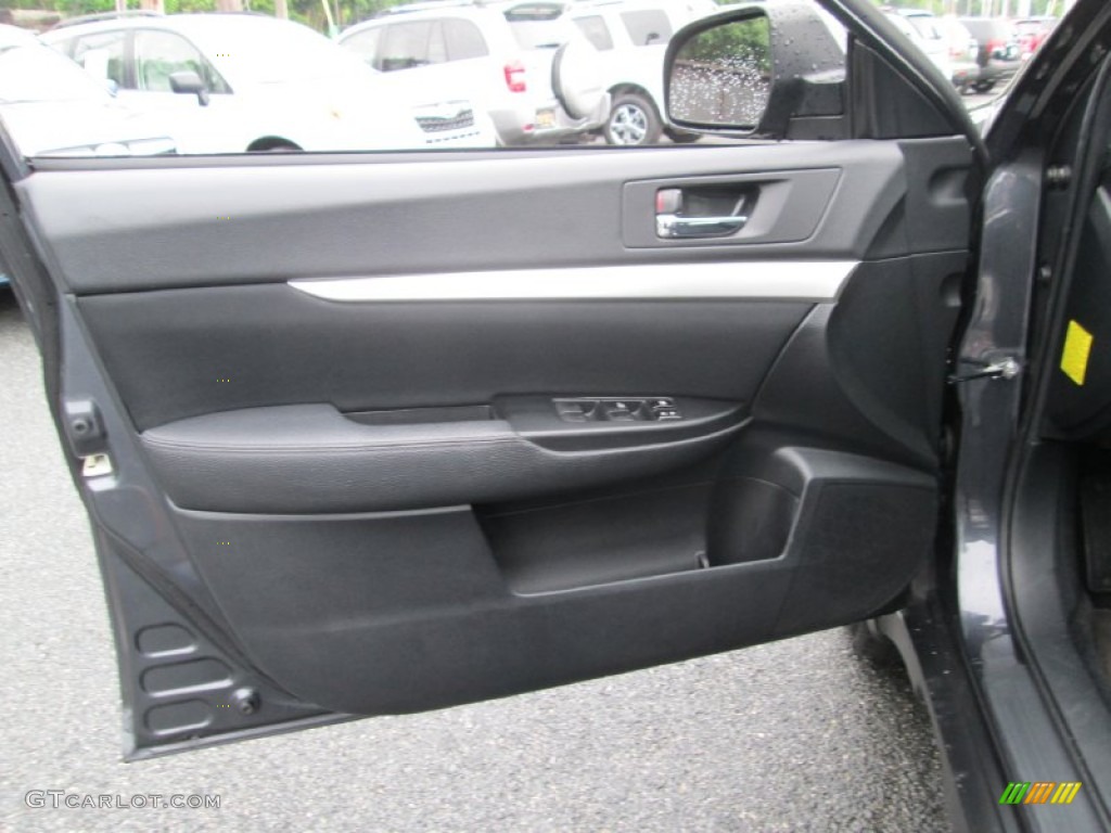 2011 Outback 2.5i Premium Wagon - Graphite Gray Metallic / Off Black photo #12