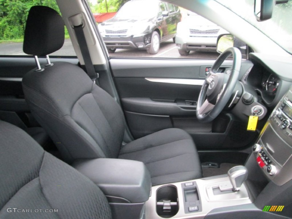2011 Outback 2.5i Premium Wagon - Graphite Gray Metallic / Off Black photo #15