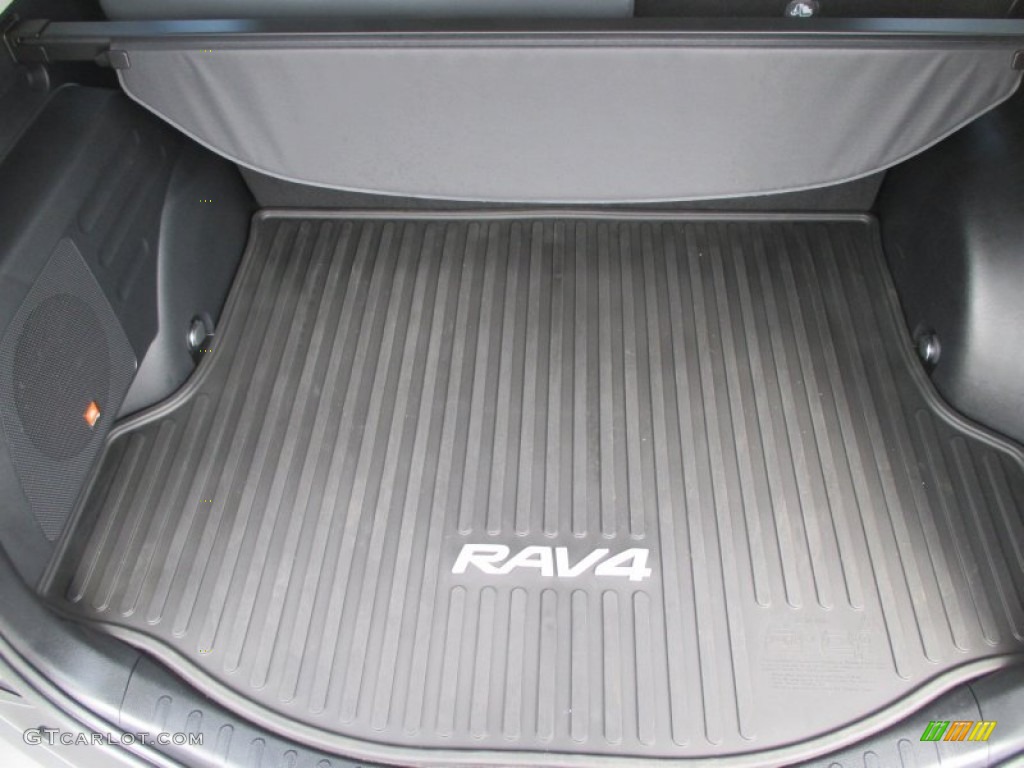 2013 Toyota RAV4 Limited AWD Trunk Photos