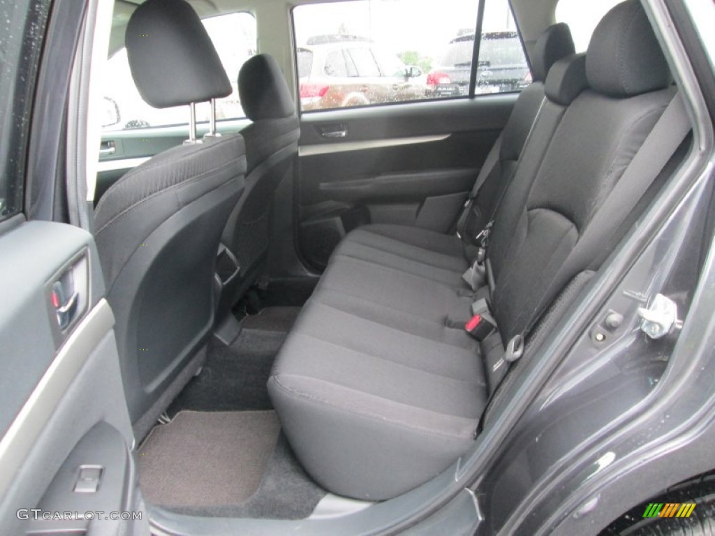 2011 Outback 2.5i Premium Wagon - Graphite Gray Metallic / Off Black photo #20