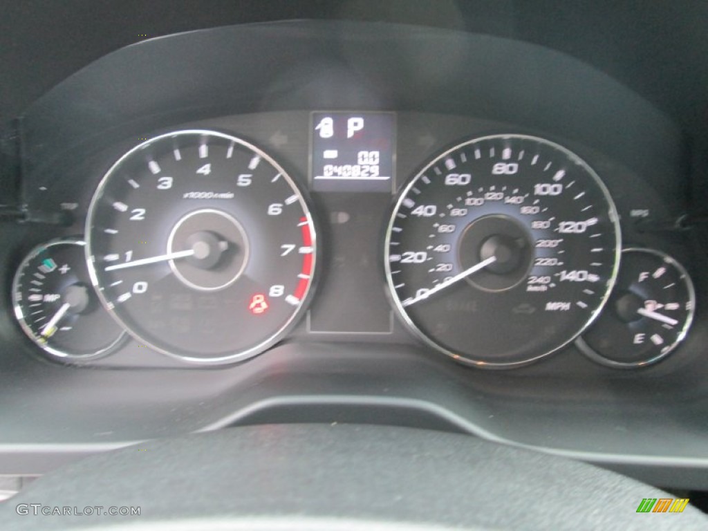 2011 Outback 2.5i Premium Wagon - Graphite Gray Metallic / Off Black photo #26