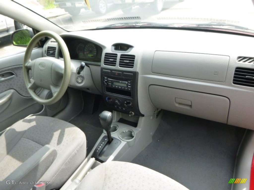 Gray Interior 2003 Kia Rio Sedan Photo #94424486