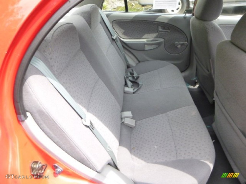 2003 Rio Sedan - Classic Red / Gray photo #11
