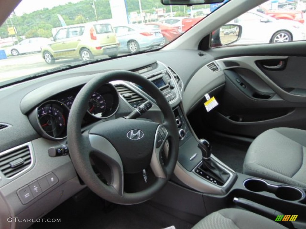 2014 Elantra SE Sedan - Red / Gray photo #8