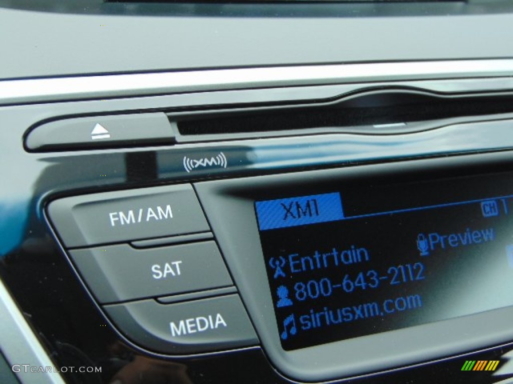 2014 Elantra SE Sedan - Red / Gray photo #11
