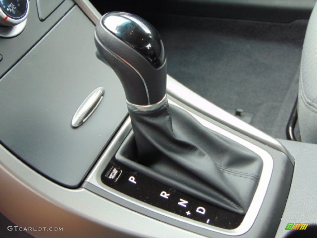 2014 Elantra SE Sedan - Red / Gray photo #12