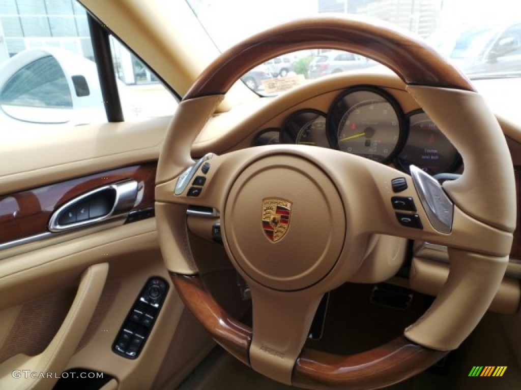 2014 Porsche Panamera S E-Hybrid Luxor Beige Steering Wheel Photo #94431030