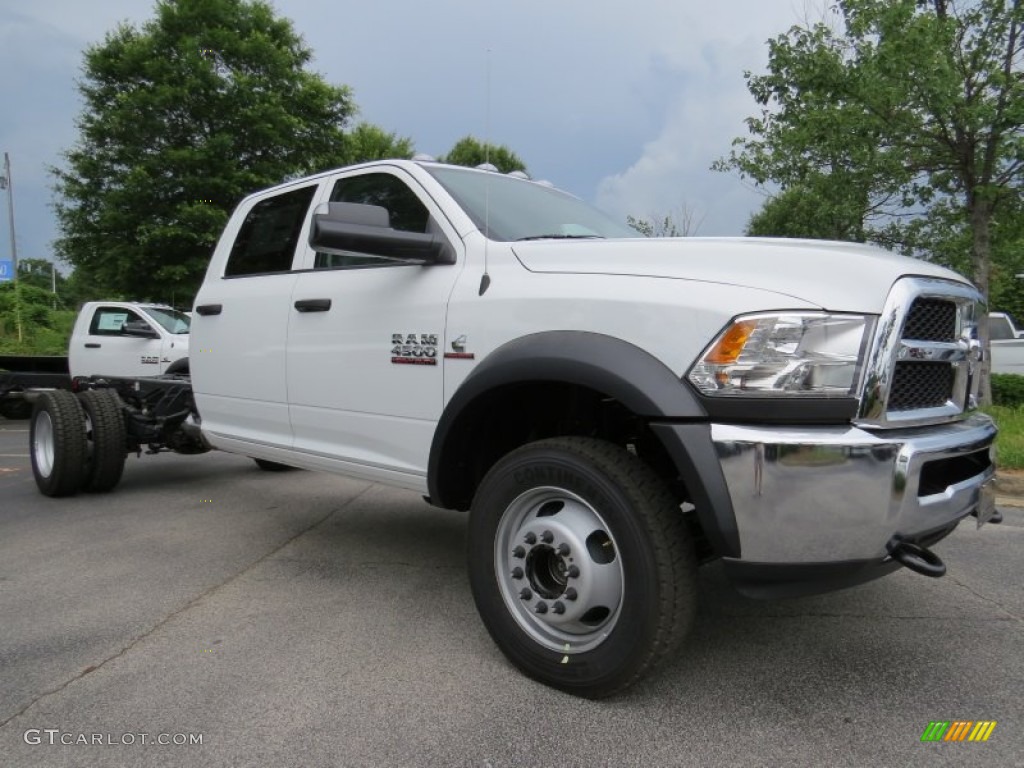 2014 Ram 4500 Tradesman Crew Cab 4x4 Chassis Exterior Photos