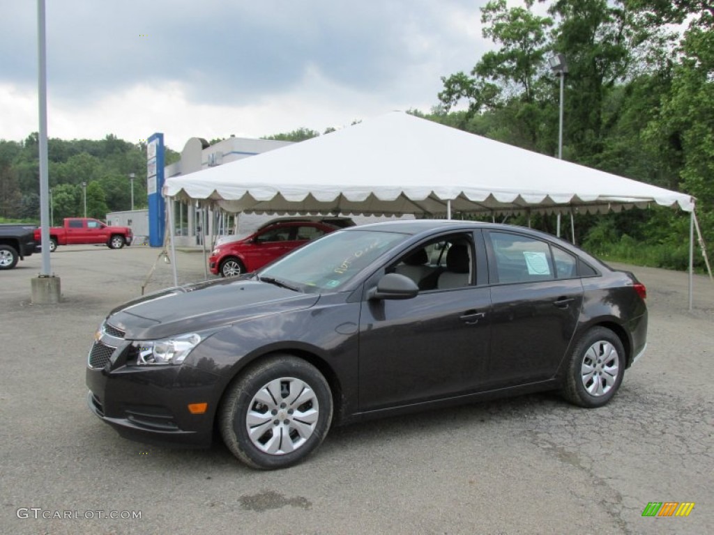 2014 Cruze LS - Tungsten Metallic / Jet Black/Medium Titanium photo #1