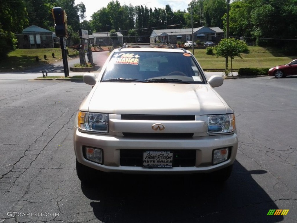 2001 QX4 4x4 - Tuscan Beige Metallic / Stone Beige photo #3