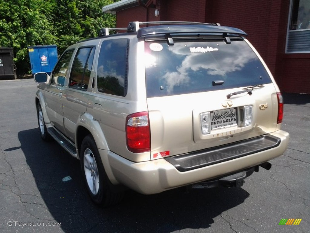 2001 QX4 4x4 - Tuscan Beige Metallic / Stone Beige photo #10