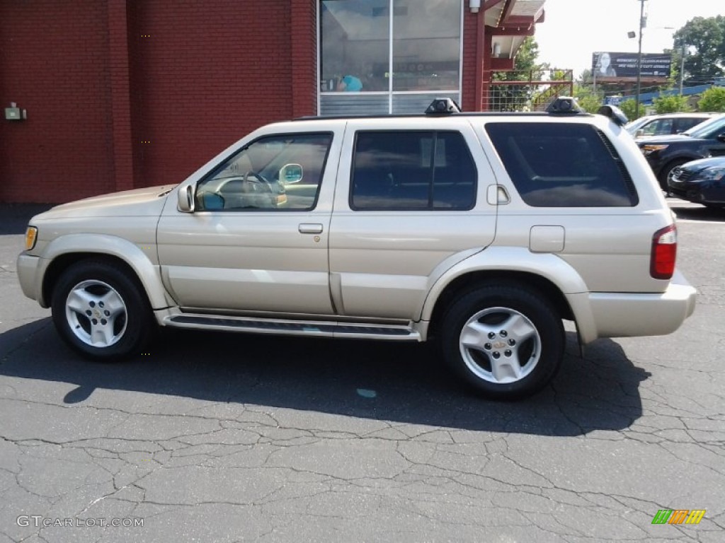 2001 QX4 4x4 - Tuscan Beige Metallic / Stone Beige photo #13