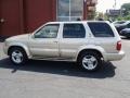 2001 Tuscan Beige Metallic Infiniti QX4 4x4  photo #13