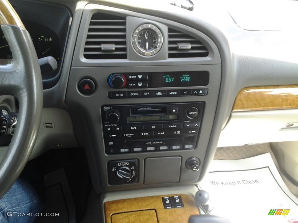 2001 QX4 4x4 - Tuscan Beige Metallic / Stone Beige photo #18