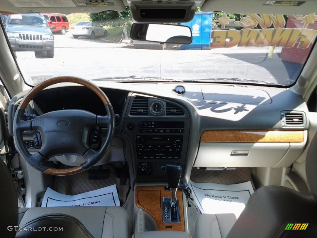 2001 QX4 4x4 - Tuscan Beige Metallic / Stone Beige photo #23