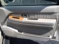 2001 Tuscan Beige Metallic Infiniti QX4 4x4  photo #26